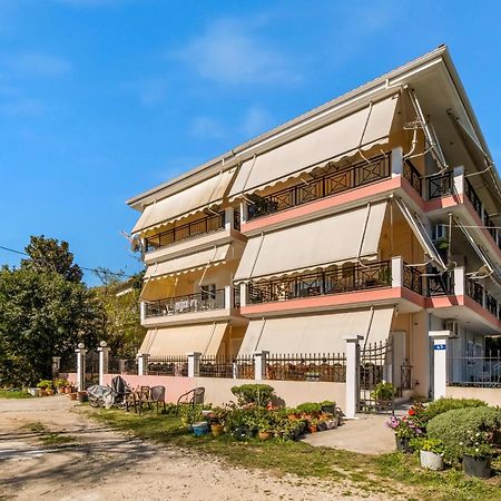 Paraskevi Apartments Lefkáda Exteriör bild